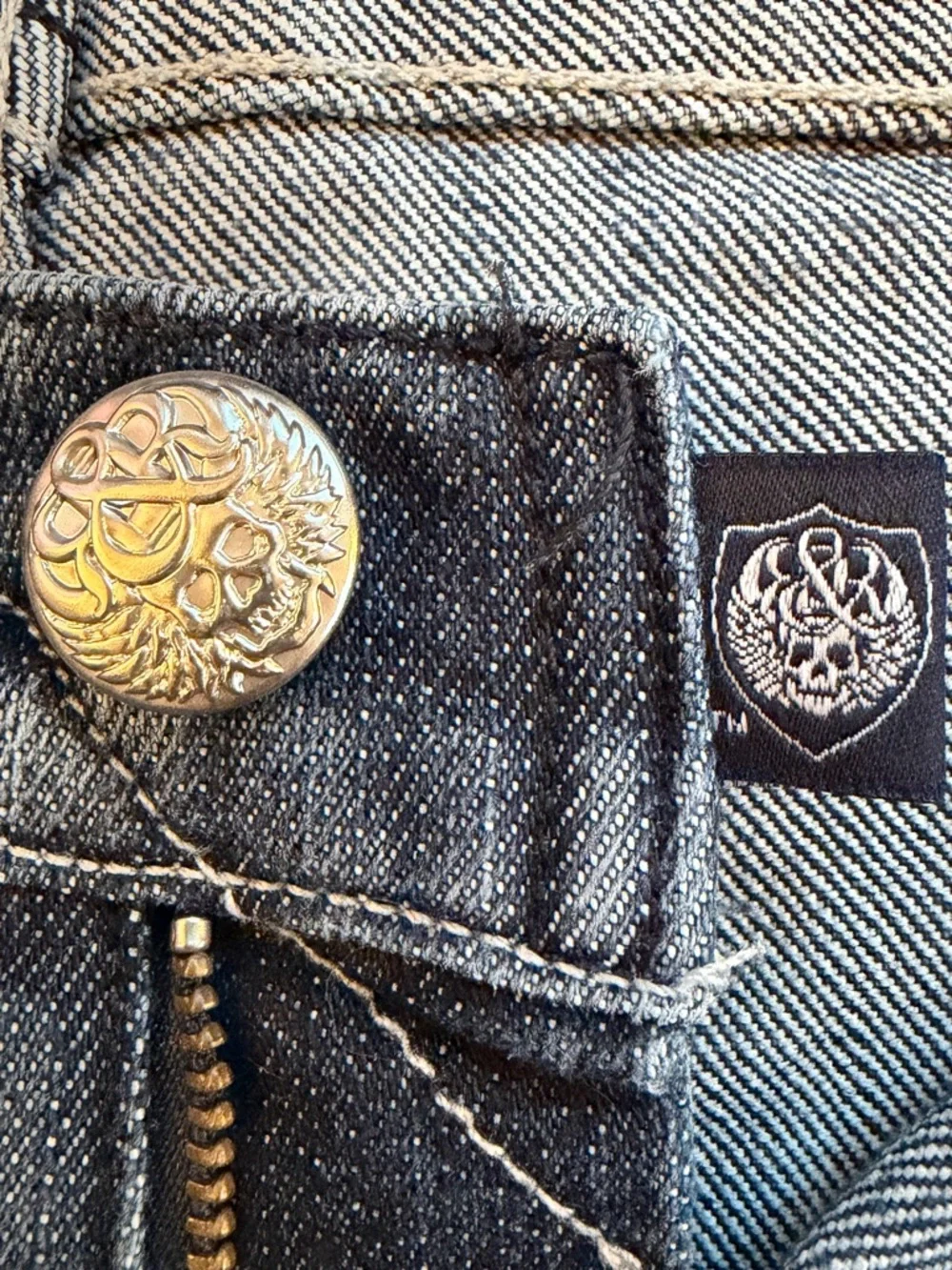 Rock & Republic Low Rise Skinny Jeans Size 26 Med Dk Wash Embroidered Pocket - Picture 7 of 16